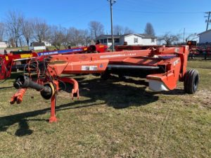 Pre-Owned Kuhn FC283RTG mower conditioner, 9’2″ cut, rubber rollers