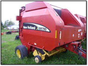 Pre-Owned 2004 New Holland BR780 Round Baler, Twine