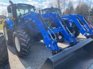 New Holland Powerstar 110 Deluxe Cab 4WD Tractor, Loader