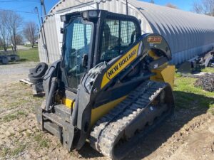Pre-Owned New Holland C232 compact track loader